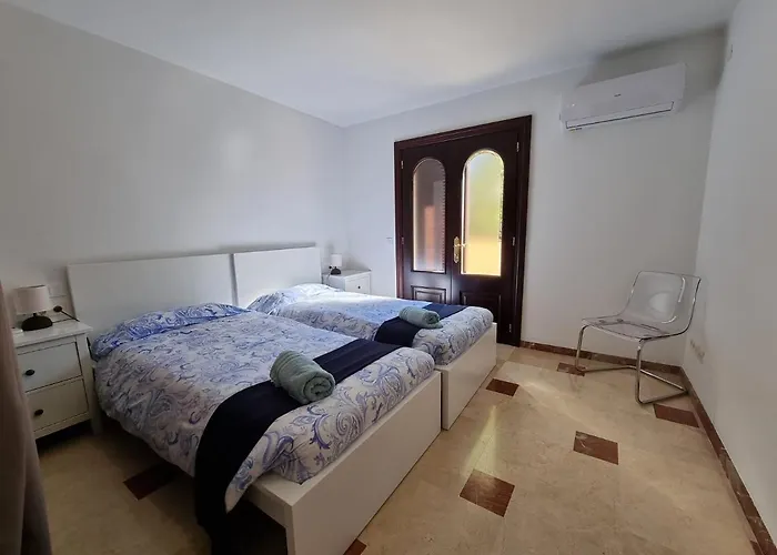 Villa With Private Pool -Palma Ambassador Center Etv14825
